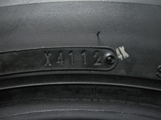 ขายยางใหม่ Donlop ขอบ 15 ไม่เคยใส่ล้อ ไม่เคยลงพื้น ขายยางใหม่ Donlop ขอบ 15 ไม่เคยใส่ล้อ ไม่เคยลงพื้น