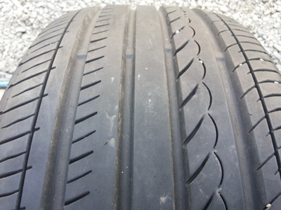 ขายยางเศษ 245/45/18 ปี 1211 YOKOHAMA ADVEN JAPAN 1 เส้น  ราคา :  1,400.00  บาท