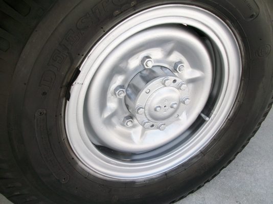 4ล้อกลาง ไม่ติดเวลา รถห้างครับ ลดกันไปเลยครับ 270000 จัดไปเลบ