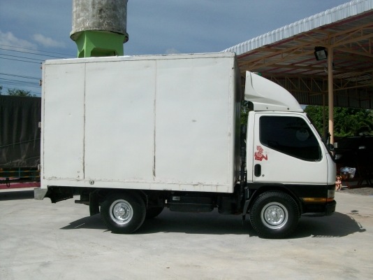 4ล้อกลาง ไม่ติดเวลา รถห้างครับ ลดกันไปเลยครับ 270000 จัดไปเลบ