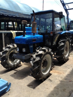 มาแล้วรถไถนำเข้าFORD4630 ขนาด3 สูบ 2 เพลา 65 แรงม้าเกียร์ทอร์ค มาแล้วรถไถนำเข้าFORD4630 ขนาด3 สูบ 2 เพลา 65 แรงม้าเกียร์ทอร์ค