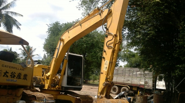 Komatsu PC120-5 เครื่องคอมมอลเรียลบูมพิเศษ เก่านอก ไฟฟ้าครบ  เอกสาร Inv ใบ 70 เซ็นต์