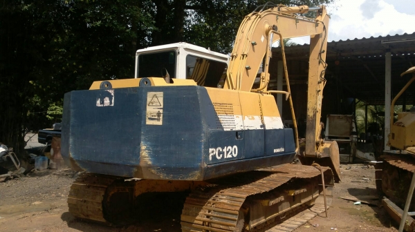 Komatsu PC120-5 เครื่องคอมมอลเรียลบูมพิเศษ เก่านอก ไฟฟ้าครบ  เอกสาร Inv ใบ 70 เซ็นต์