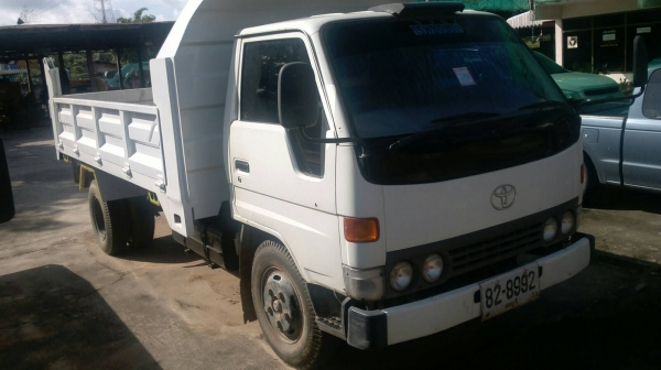 Toyota BU141 เครื่อง 115  แรง ดั้มดินพร้อมใช้