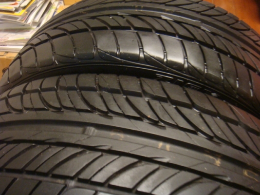 ขายยาง Falken 225/40/18 ปี 12