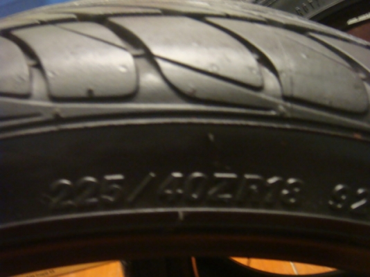 ขายยาง Falken 225/40/18 ปี 12