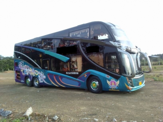 แชสซี HINO เครื่องมิสซู 8DC9 Twinturbo รถต่อใหม่