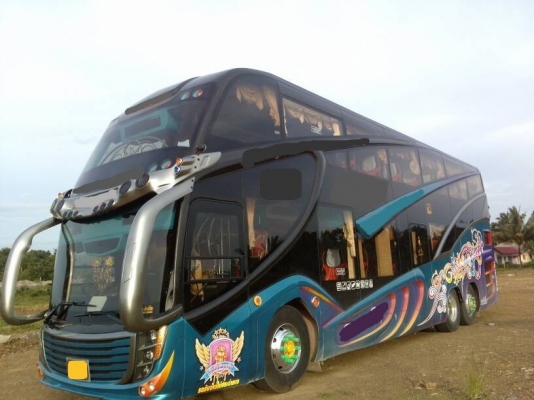 แชสซี HINO เครื่องมิสซู 8DC9 Twinturbo รถต่อใหม่