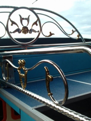 แชสซี HINO เครื่องมิสซู 8DC9 Twinturbo รถต่อใหม่