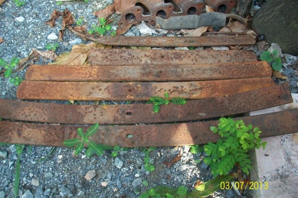 แหนบ คู่ละ 200 ไม่รวมส่ง