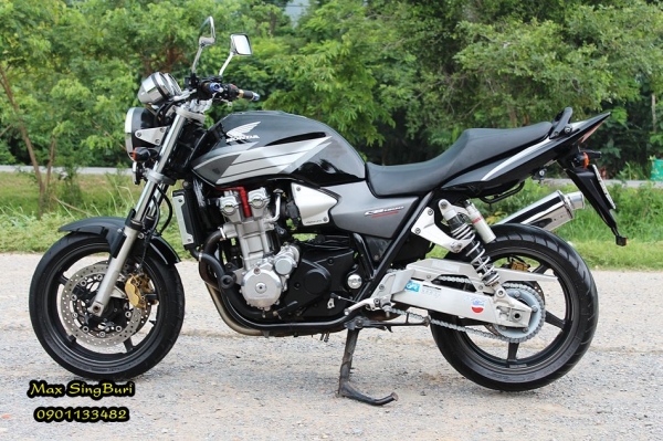 แม็กสิงห์บุรี//CB1300 ปี2004 สภาพสวยสุดๆ ท่อ YOSHI ทะเบียนแท้ๆโอนขนส่ง 295000 (รับเทิร์น)