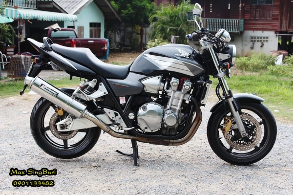 แม็กสิงห์บุรี//CB1300 ปี2004 สภาพสวยสุดๆ ท่อ YOSHI ทะเบียนแท้ๆโอนขนส่ง 295000 (รับเทิร์น)