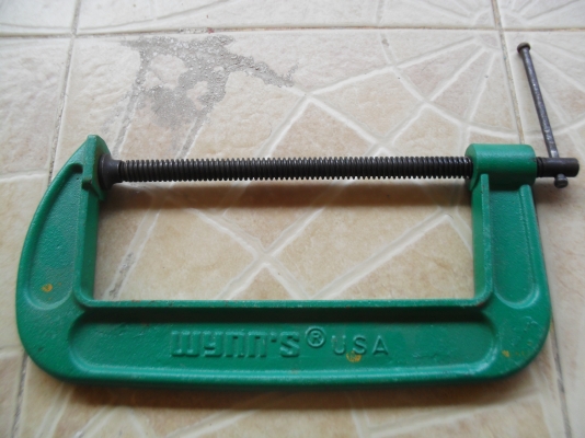 ปากกาจับชิ้นงาน C-CLAMP  8''  USA