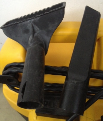 ดูดฝุ่นดูดน้ำไร้สายหรือเสียบปลั๊กไฟก็ได้ DeWALT DC500 12-18V