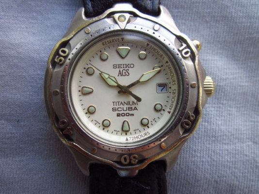 +++++ SEIKO AGS KINETIC ไททาเนียมดำน้ำ 200 ม. +++++
