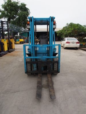 ขายด่วน TCM FD25 Z3 สนใจติดต่อ 083-062-0223