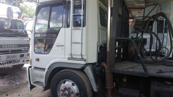 (ลงรุปเพิ่ม ราคาใหม่..)10ล้อหัวลากโปรเฟียFS650B-12463 EF750เครื่อง8สูบ320แรง .รถสวย..