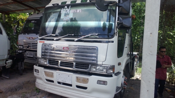 (ลงรุปเพิ่ม ราคาใหม่..)10ล้อหัวลากโปรเฟียFS650B-12463 EF750เครื่อง8สูบ320แรง .รถสวย..