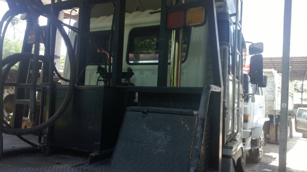 (ลงรุปเพิ่ม ราคาใหม่..)10ล้อหัวลากโปรเฟียFS650B-12463 EF750เครื่อง8สูบ320แรง .รถสวย..