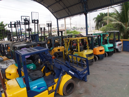 บริษัท TD MOTOR WORKS จำหน่ายรถฟอร์คลิฟท์นำเข้าญี่ปุ่นทุกยี่ห้อ พร้อมอะไหล่ 0830620223