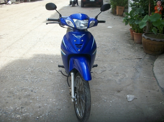 WAVE 125I  หัวฉีด  สีสวยๆ    เครื่องเดิมๆ  089-683-2170