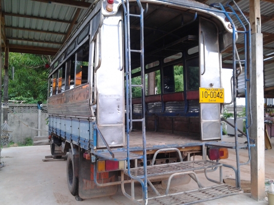 Isuzu NKR110 ห้างแท้ เกียรยาว พร้อมหลังคาโดยสาร