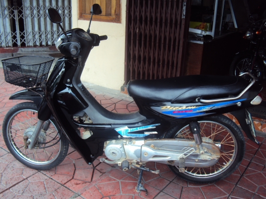 ขายรถฮอนด้าดรีม100มีทะเบียนชุดโอนภาษีเต็มสนใจติต่อสรกฤช091-8892274