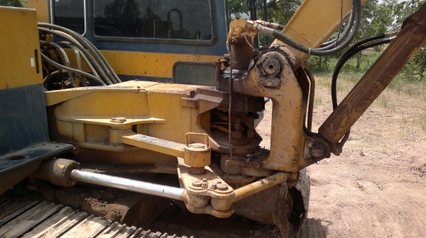 ขายแบคโฮ komatsu pc60-5 อาร์มพิเศษ สภาพดี เจ้าของขายเอง ต่อรองได้ ขายแบคโฮ komatsu pc60-5 อาร์มพิเศษ สภาพดี เจ้าของขายเอง ต่อรองได้