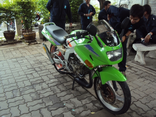 ขายรถคาวาซากิ150มีทะเบียนชุดโอนภาษีเต็มสรกฤช091-8892274 ขายรถคาวาซากิ150มีทะเบียนชุดโอนภาษีเต็มสรกฤช091-8892274