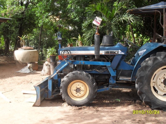 ขายรถไถ ISAKI TL3200 32แรง 4WD มีดันหน้า ผานหลัง ผาน5 พวงมาลัยเพาเวอร์ เครื่องดี ดันดี ไถดี ขายรถไถ ISAKI TL3200 32แรง 4WD มีดันหน้า ผานหลัง ผาน5 พวงมาลัยเพาเวอร์ เครื่องดี ดันดี ไถดี