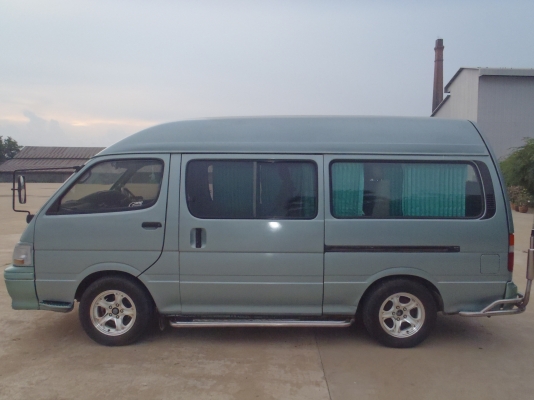 ขายด่วน รถตู้พร้อมใช้