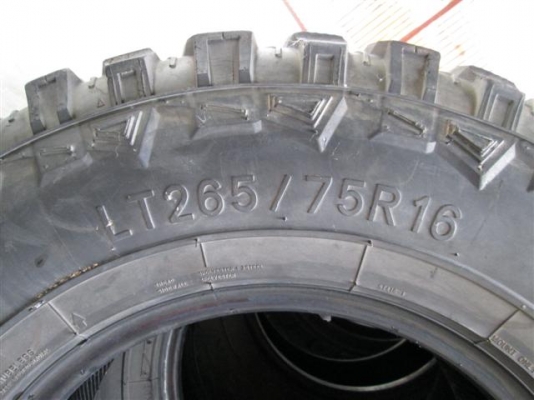 ขายยาง FEDERAL 265-75-16 ปี10ยังสวยเพิ่งถอดเมื่อวาน ขายยาง FEDERAL 265-75-16 ปี10ยังสวยเพิ่งถอดเมื่อวาน