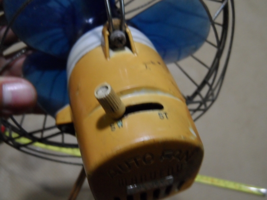 ลดๆๆๆๆ...พัดลมจิ๋วญี่ปุ่น MARUENU