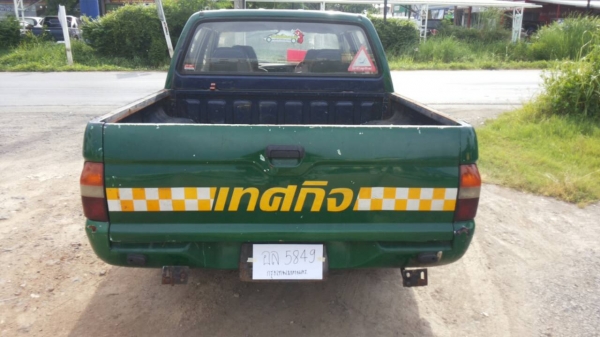 มิตซูบิชิ 4 ประตู stada L200