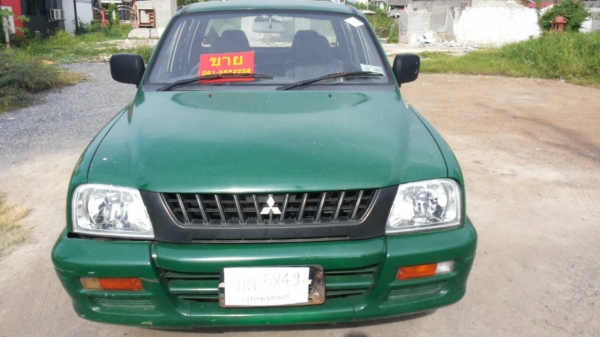 มิตซูบิชิ 4 ประตู stada L200