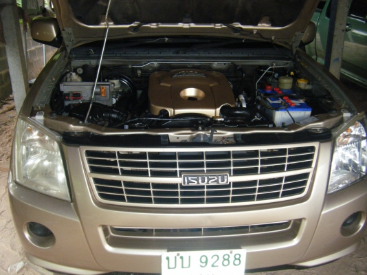 ขาย ISUZU  iTEQ 2.5 SX ราคาถูก ๆ ๆ เอกสารพร้อมโอน จัดได้เต็ม