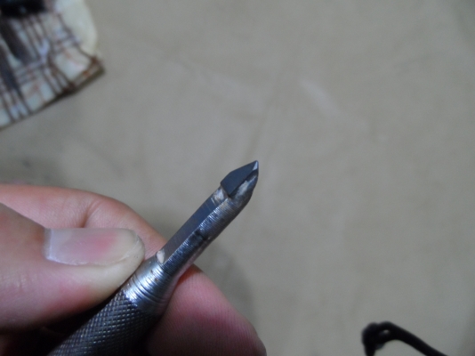 มีดตัดกระเบื้อง หัวคาร์ไบด์ ญี่ปุ่นครับ