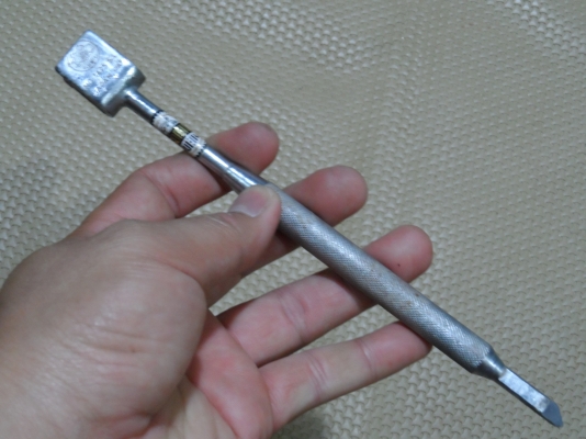 มีดตัดกระเบื้อง หัวคาร์ไบด์ ญี่ปุ่นครับ