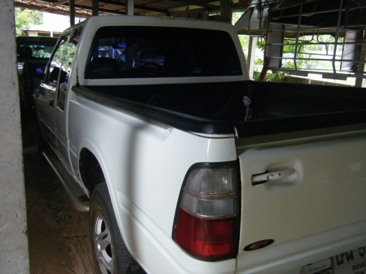 Rodeo 4wd สีขาว สภาพสวย ดีเซล ปี2540 ราคา195,000.-