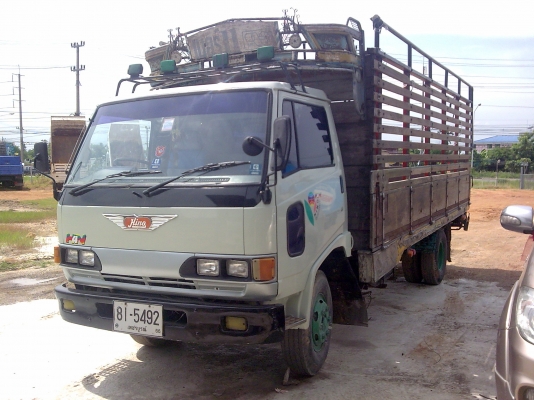 6ล้อHINO KM779 ยาว 5.50 ม.120HP/WO4D