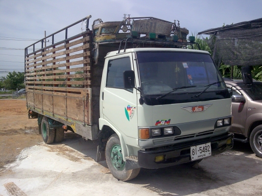 6ล้อHINO KM779 ยาว 5.50 ม.120HP/WO4D