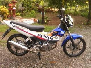 ขายเหมา2คัน โซนิคปี50 มีโอปี 49 ทะเบียนพร้อมโอน เครืองดี