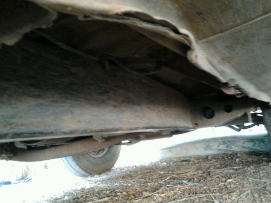 ISUZU TFR มังกรทอง SPARK EX 2.5 MT ปี 35 เครื่องยนต์ 90 HP แน่นดีแรงดีไม่มีเยิ้ม ภายในห้องเก๋งคอนโซลสวยครบพร้อม พวงมาลัยธรรมดา กระบะคอกเหล็กสภาพดีไม่มีผุ ช่วงล่างคัชซีไม่มีดาม ยางสภาพดี 4 เส้นประมาณ 60\% พร้อมใช้งานได้เลย เอกสารเล่มทะเบียนครบพร้อม ราคาต่อร