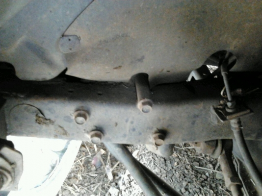 ISUZU TFR มังกรทอง SPARK EX 2.5 MT ปี 35 เครื่องยนต์ 90 HP แน่นดีแรงดีไม่มีเยิ้ม ภายในห้องเก๋งคอนโซลสวยครบพร้อม พวงมาลัยธรรมดา กระบะคอกเหล็กสภาพดีไม่มีผุ ช่วงล่างคัชซีไม่มีดาม ยางสภาพดี 4 เส้นประมาณ 60\% พร้อมใช้งานได้เลย เอกสารเล่มทะเบียนครบพร้อม ราคาต่อร