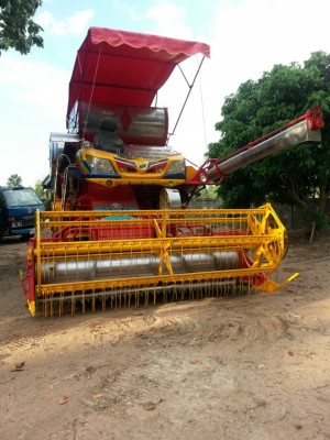 รถเกี่ยวข้าว เกษตรพัฒนา จ้าวช้างไวไฟ รถเกี่ยวข้าว เกษตรพัฒนา จ้าวช้างไวไฟ