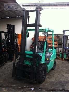 ขาย รถโฟล์คลิฟท์ MITSUBISHI รุ่น FD25 (GRENDIA )