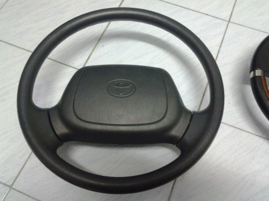 ขายพวงมาลัยติดรถตู้โตโยต้า และพวงมาลัยแต่ง