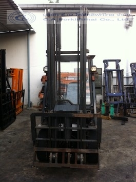 ขาย รถโฟล์คลิฟท์ NISSAN รุ่น KDN-Y1F2