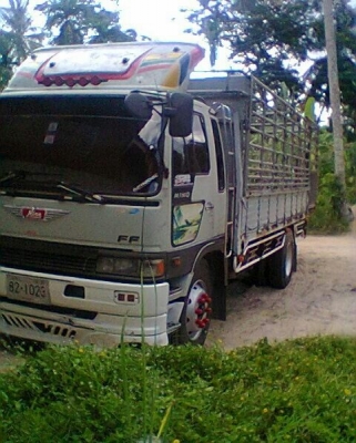 ขาย 6 ล้อ HINO FF 195 แรงม้า รถห้างแท้ๆ