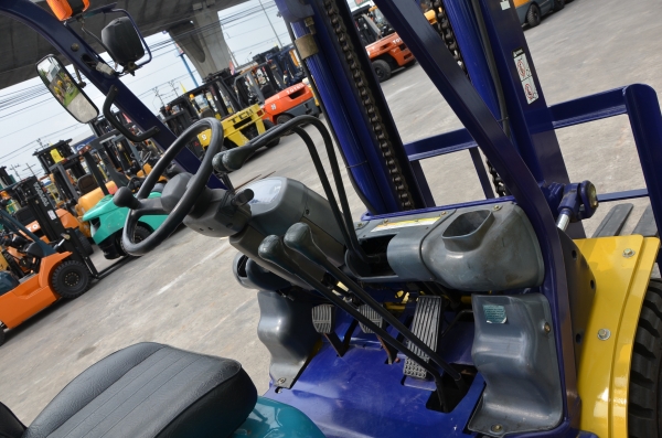 ขาย Komatsu FD30c-14 MT KS4D94E 3M